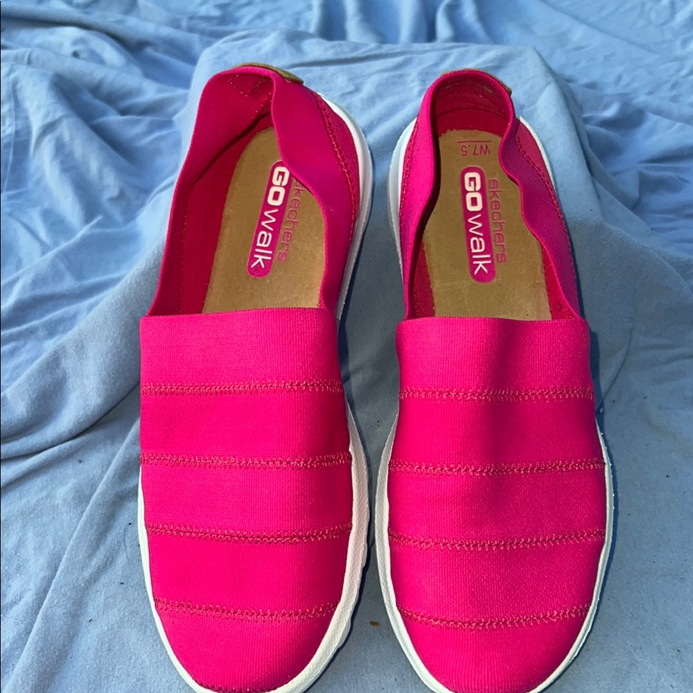 Skechers Pink Sneakers Slip-On Casual